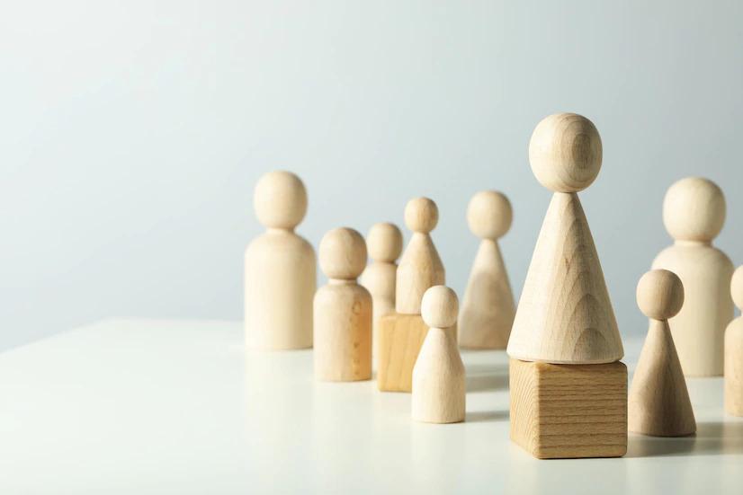 What role does HR reporting play in an organisation